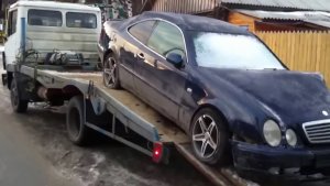 Фото эвакуатора мерседеса.